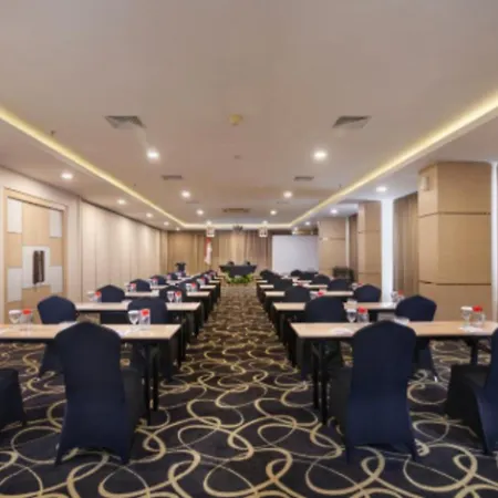 Quest Hotel Darmo - Surabaya By Aston-2